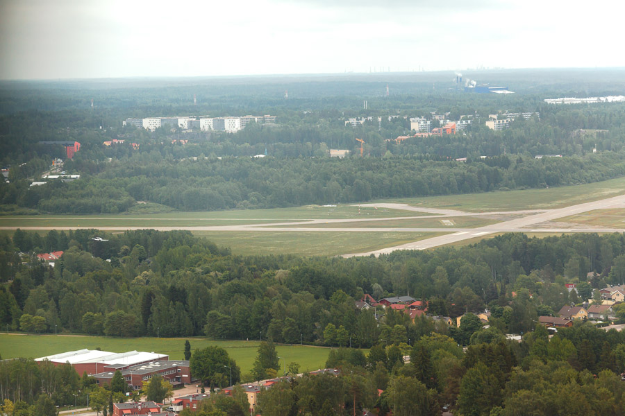 Helsinki Sightseeing flight from Malmi EFHF airport Malmin lentokenttä OH-CMP