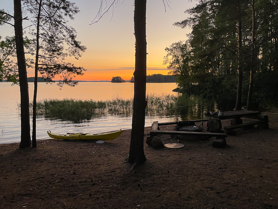 KirvessaariLinnansaaren kansallispuisto melonta kayaking Linnansaari Haukivesi Saimaa Linnansaari National Park Lake Saimaa
